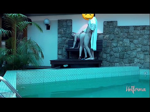 ❤️ Le patron invite la femme de chambre à la piscine, mais n'a pas pu résister à une chaude ️ Porno fb at fr.onetubes.top ❤